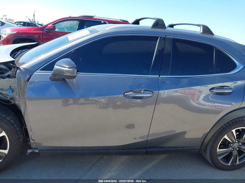 2019 Lexus Ux 200 VIN: JTHY3JBH3K2005895 Lot: 44553042
