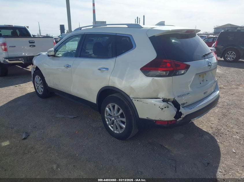 2018 Nissan Rogue Sv