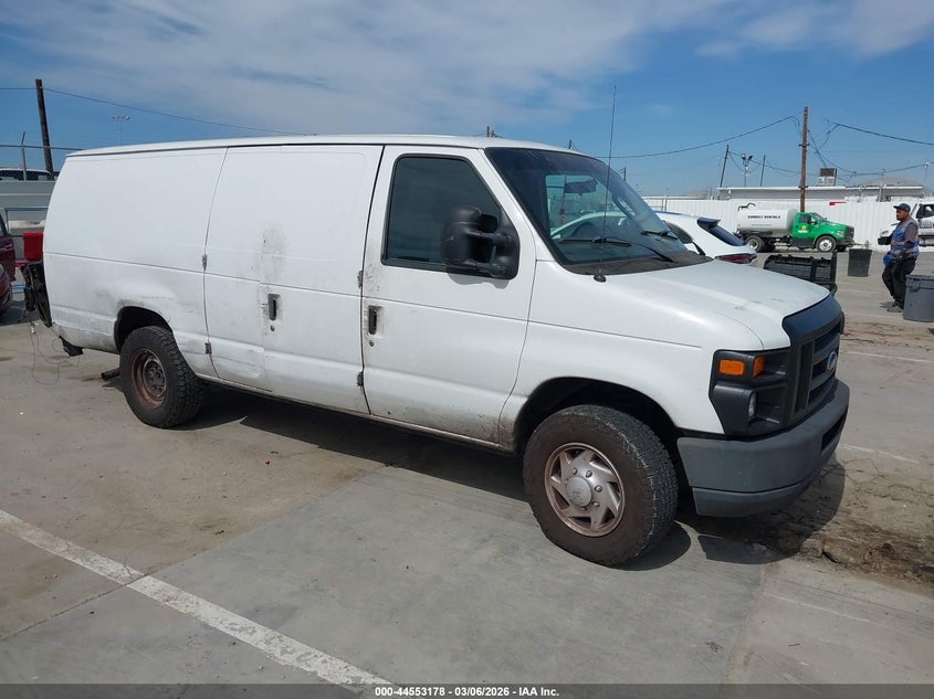 1FTNS2EW3EDA71119 FORD E-250 Photo 1
