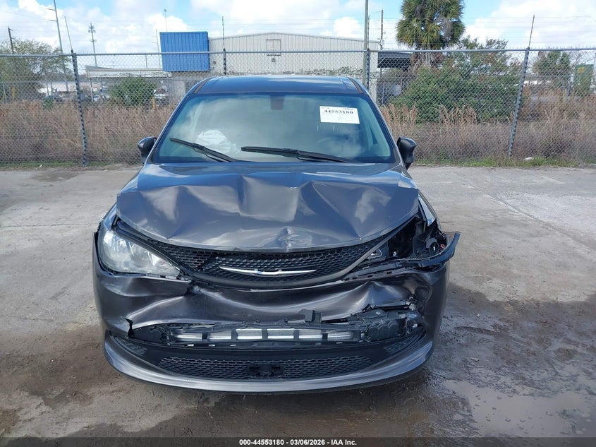 CHRYSLER VOYAGER 2022 VIN 2C4RC1CG5NR204139