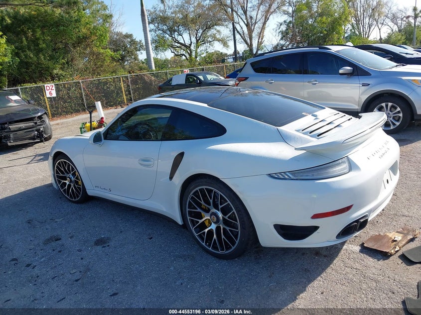 2014 Porsche 911 Turbo S