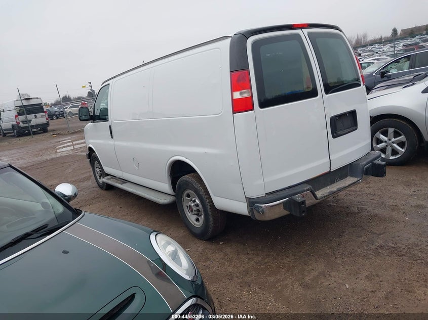 2015 GMC Savana 2500 Work Van