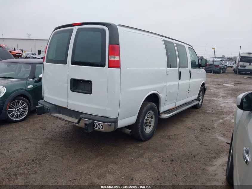 2015 GMC Savana 2500 Work Van