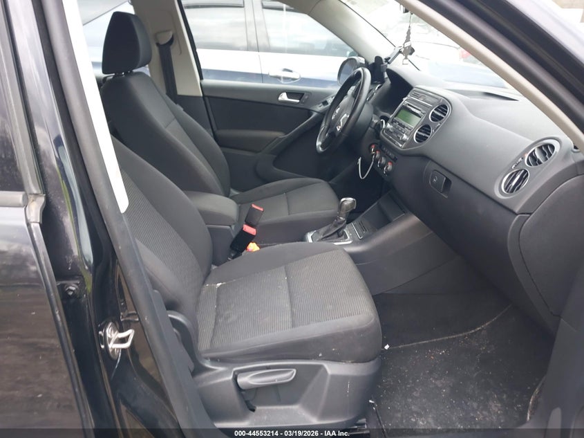 2013 Volkswagen Tiguan S