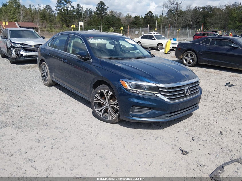 2022 Volkswagen Passat 2.0T Se