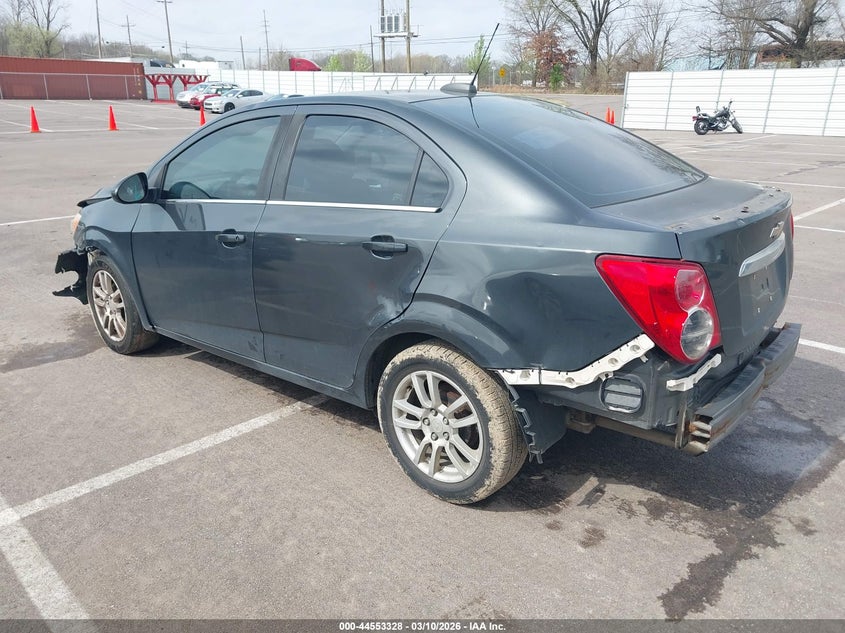 Vin: 1g1jc5sh2f4174903, lot: 45050188, chevrolet sonic lt auto 20153