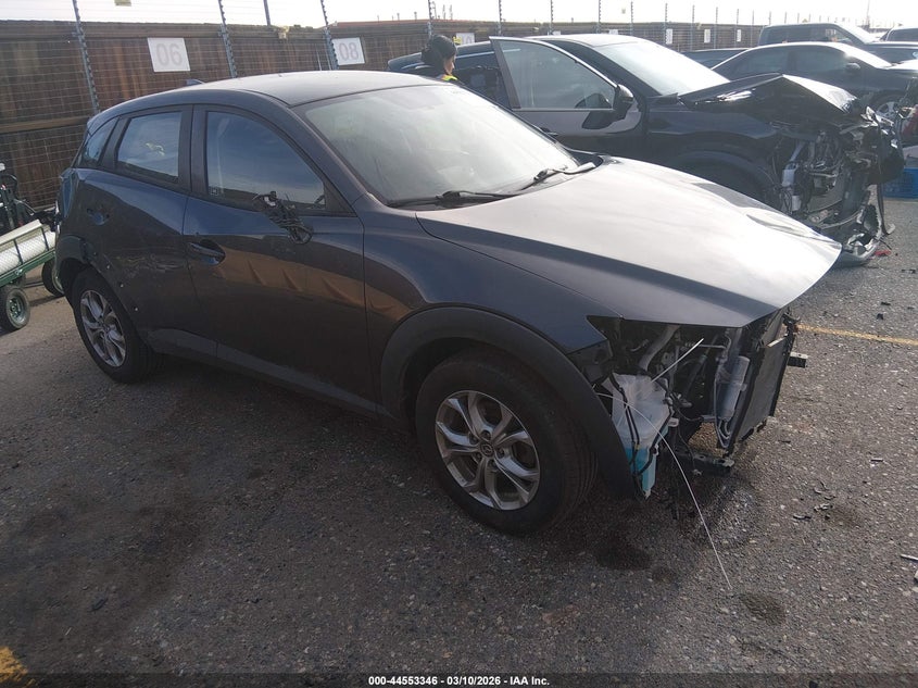 JM1DKFB77G0137102 MAZDA CX-3 Photo 1
