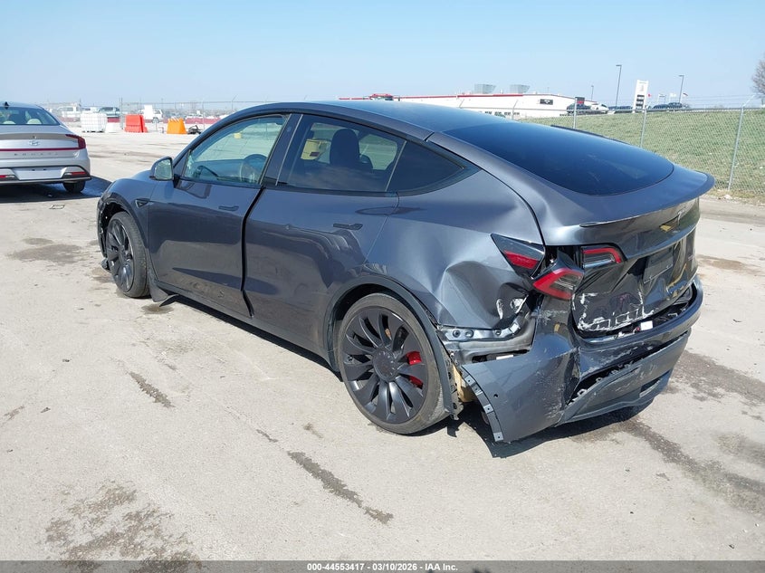 2022 Tesla Model Y Performance Dual Motor All-Wheel Drive