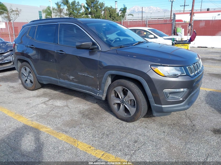 2018 Jeep Compass Latitude Fwd