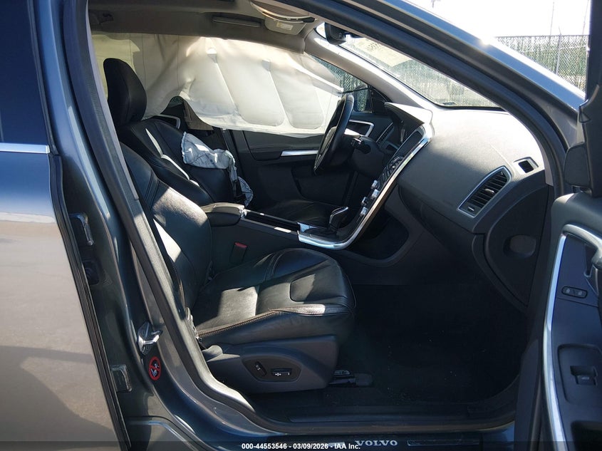 2017 Volvo Xc60 T5 Dynamic