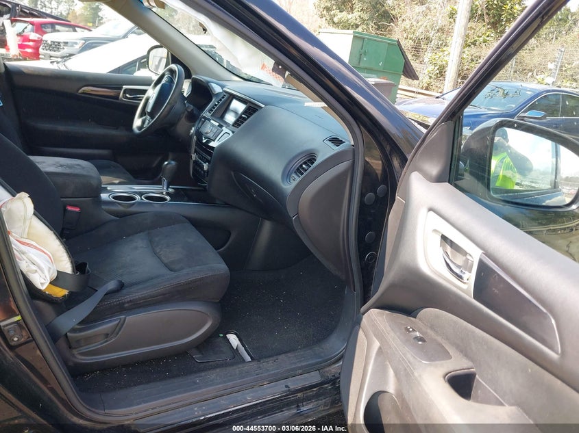 2016 Nissan Pathfinder Platinum/S/Sl/Sv