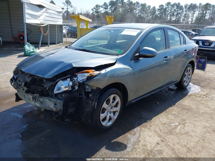 2013 Mazda Mazda3 I Sport