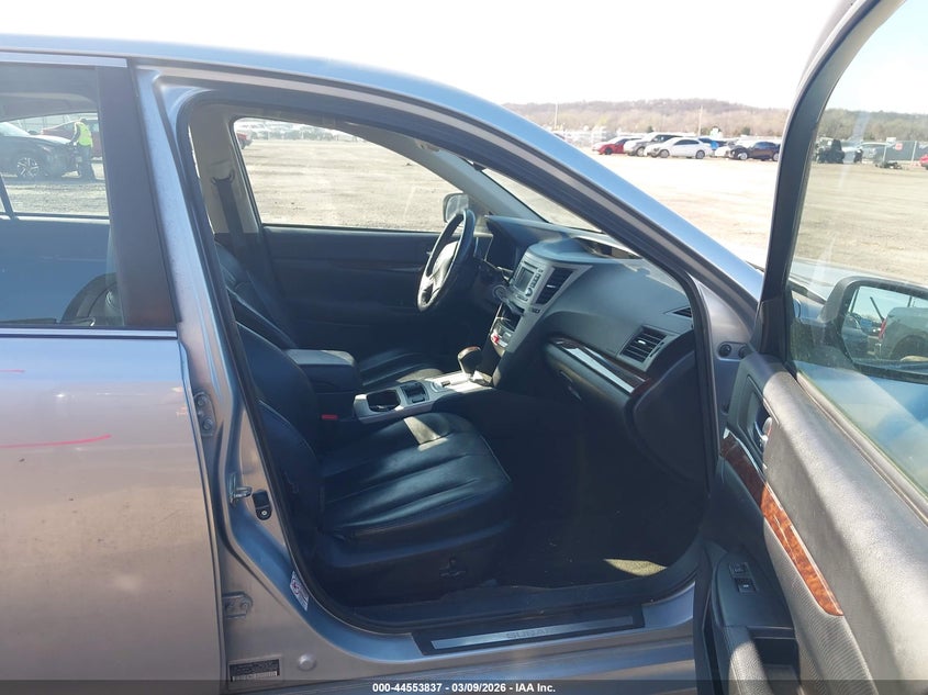 2013 Subaru Legacy 3.6R Limited