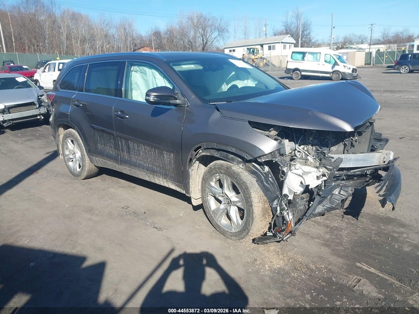 2016 Toyota Highlander Limited Platinum V6