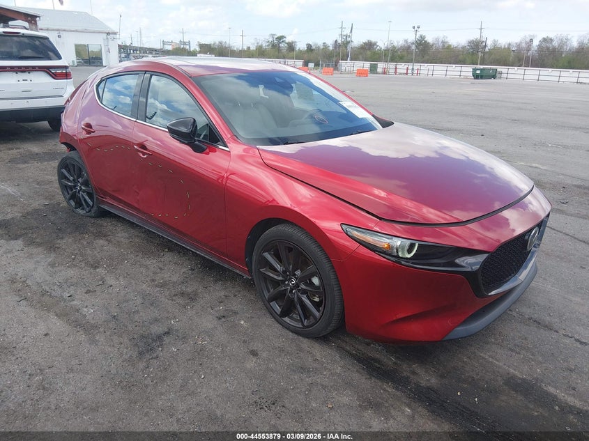 JM1BPBJY3P1607745 MAZDA MAZDA3 Photo 1