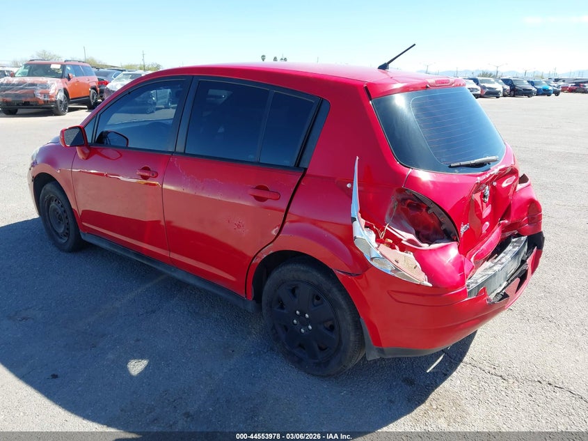2011 Nissan Versa 1.8S
