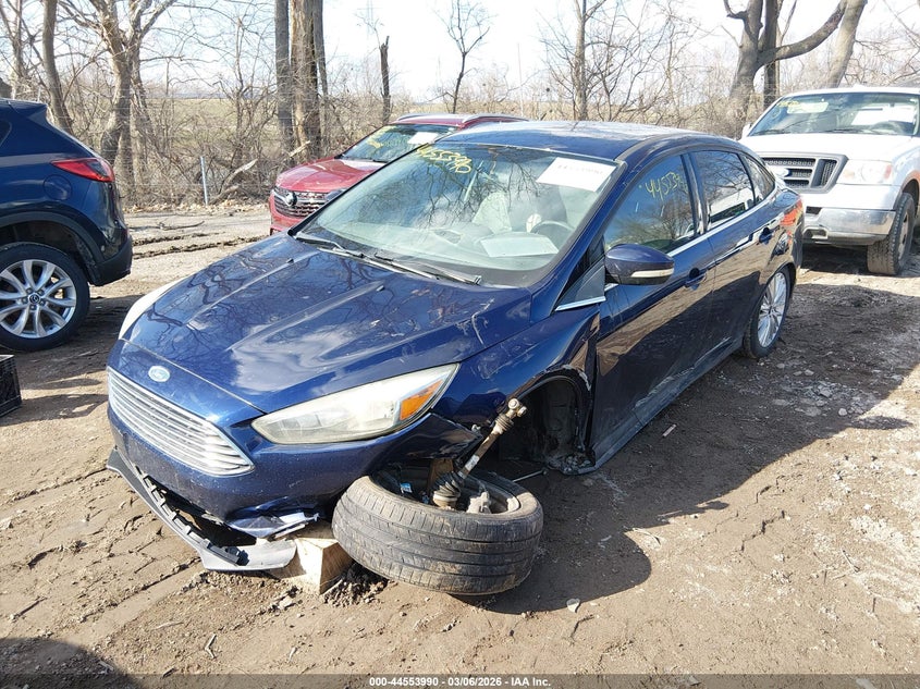 Vin: 1fadp3j20gl318374, lot: 45050850, ford focus titanium 20162