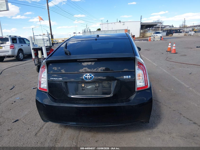 2013 TOYOTA PRIUS HATCHBACK 1.8L I-4 DOHC, VVT, 98HP