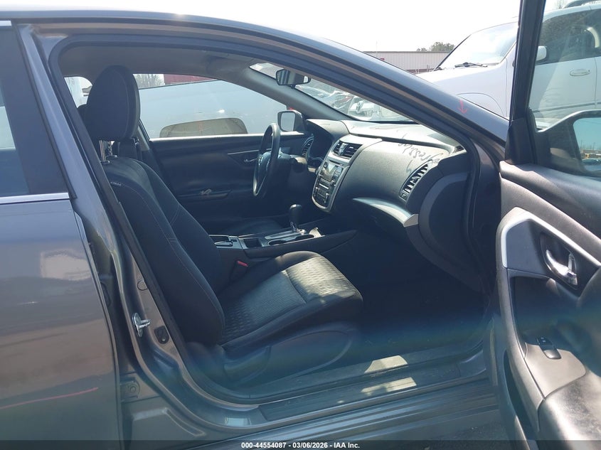 VIN 1N4AL3AP3HC231239 2017 NISSAN ALTIMA 2.5 S