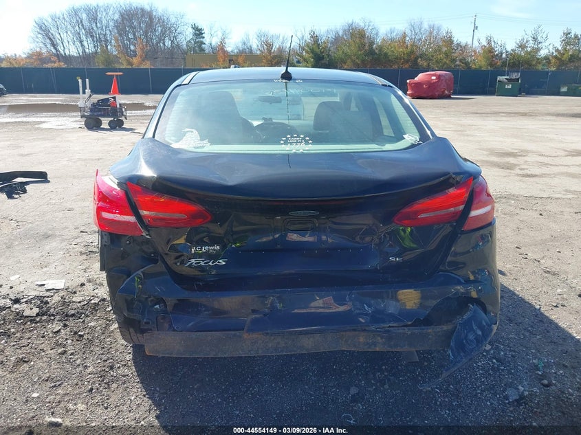 VIN 1FADP3F27HL322433 2017 FORD FOCUS SE