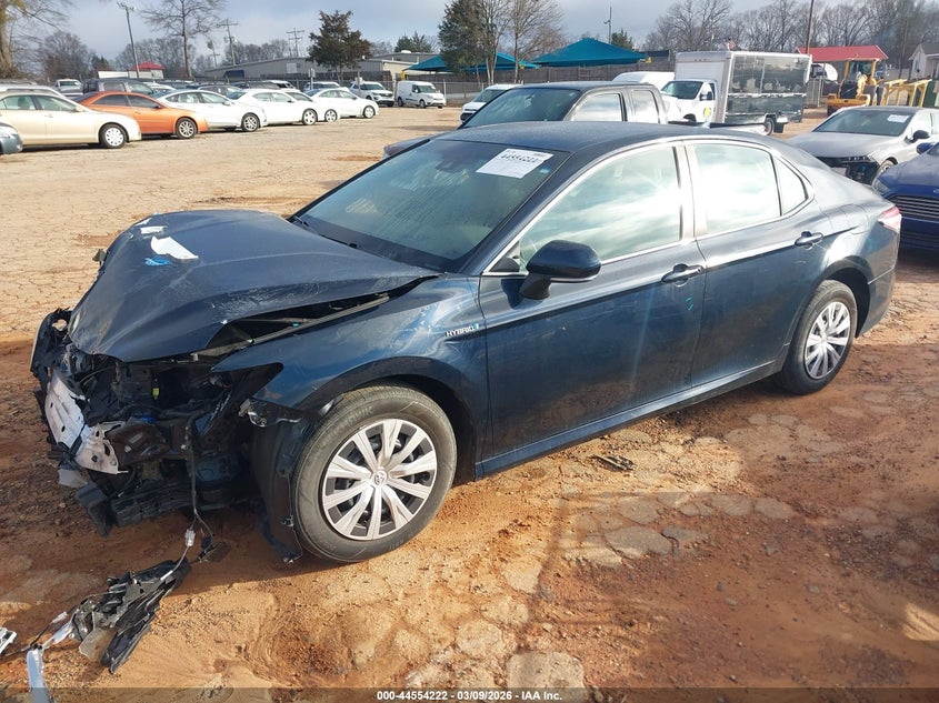 2020 Toyota Camry Le Hybrid
