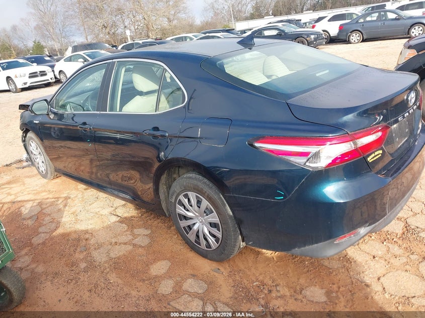2020 Toyota Camry Le Hybrid