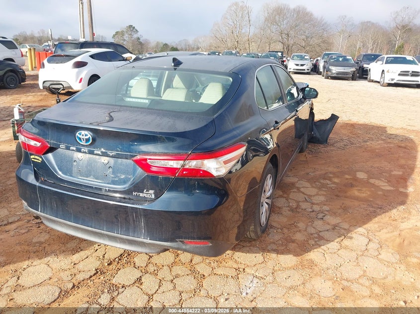 2020 Toyota Camry Le Hybrid