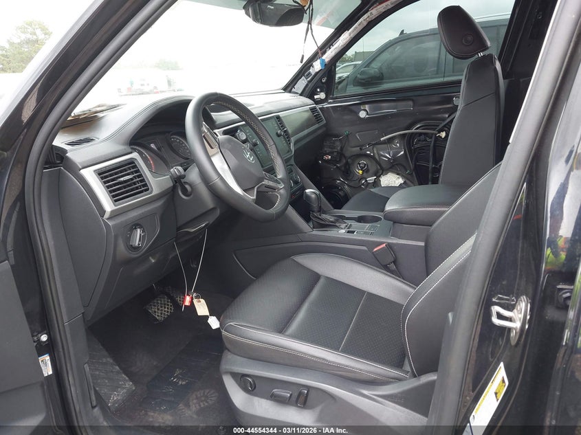 2021 Volkswagen Atlas 2.0T Se W/Technology