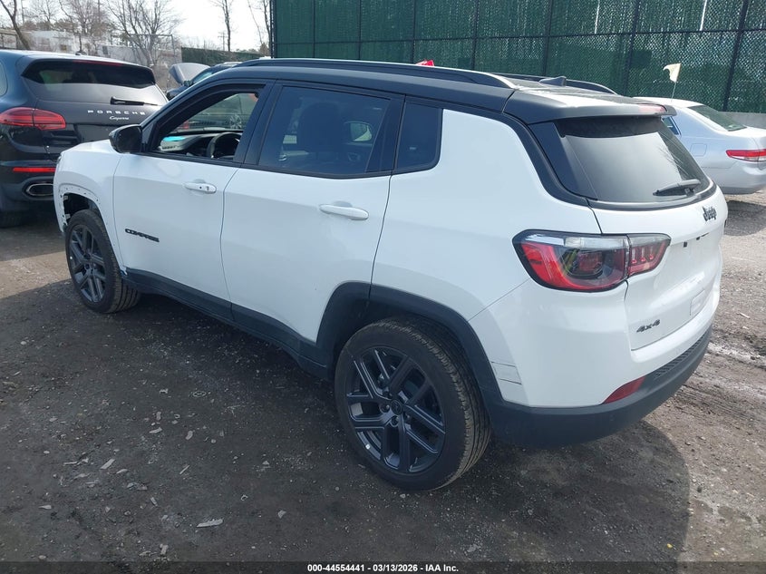 Vin: 3c4njdcn1tt164642, lot: 45051301, jeep compass limited altitude 20263