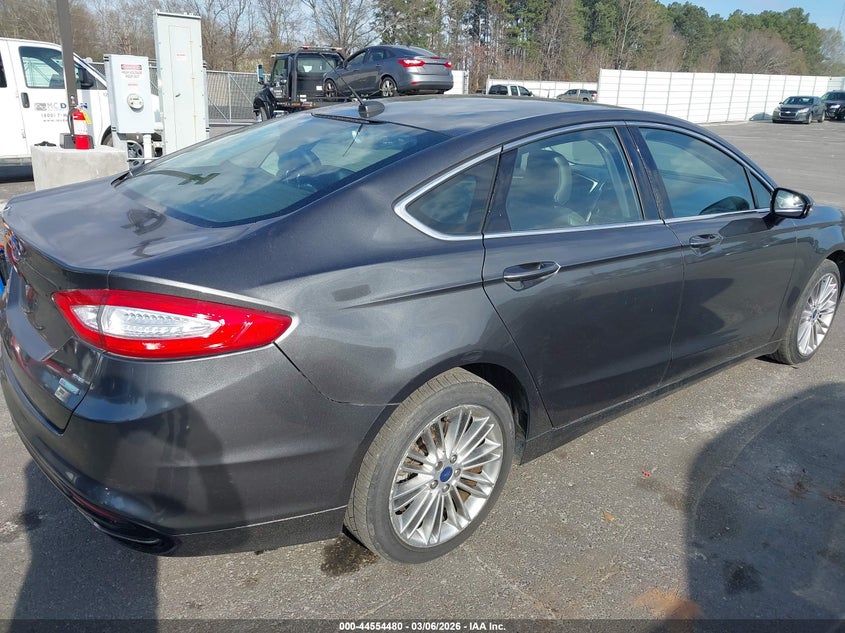 2016 Ford Fusion Se