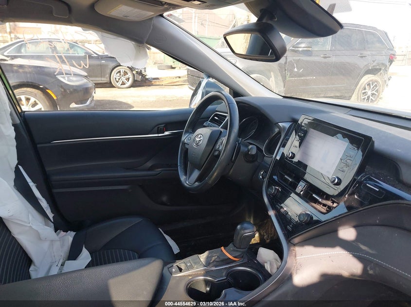 2021 Toyota Camry Se Nightshade Edition Awd