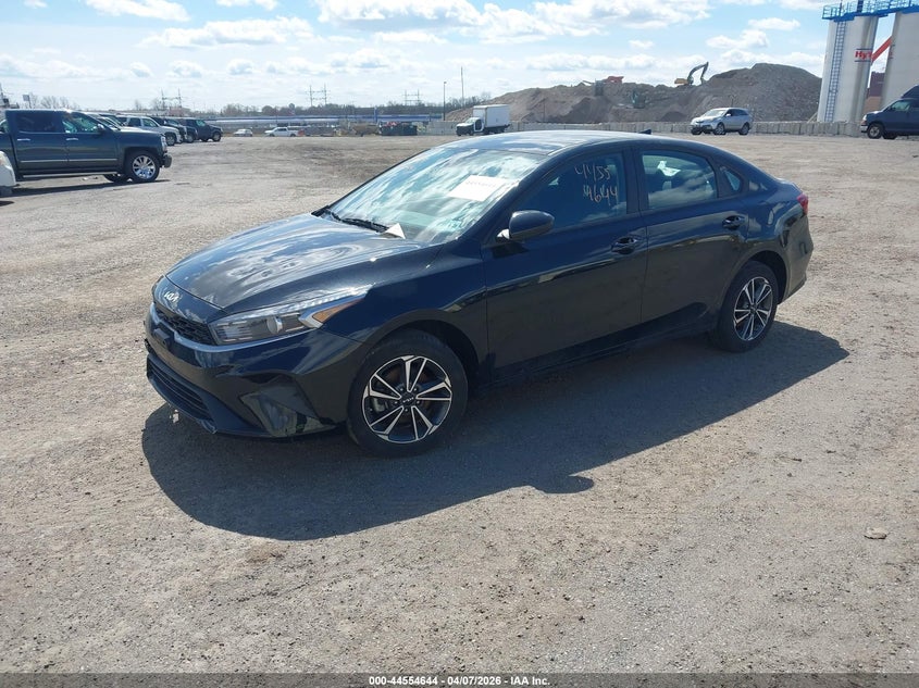 Vin: 3kpf24ad8pe563330, lot: 45051504, kia forte lxs 20232