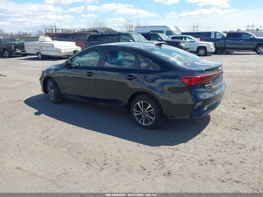 Vin: 3kpf24ad8pe563330, lot: 45051504, kia forte lxs 20233