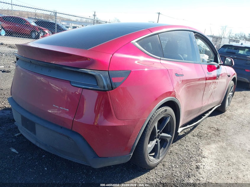 2026 Tesla Model Y All-Wheel Drive/Long Range Launch Series/Premium All-Wheel Drive