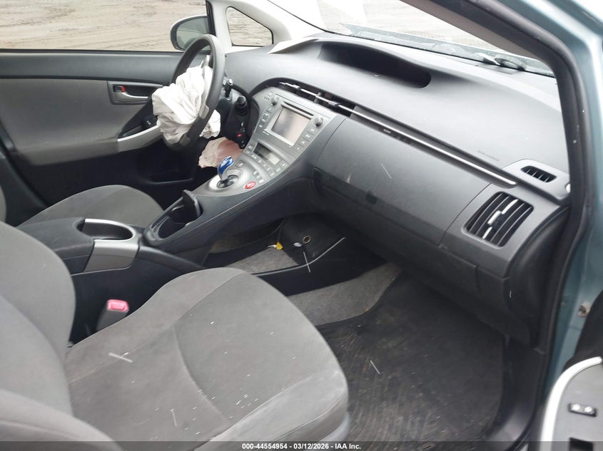 2013 Toyota Prius Three