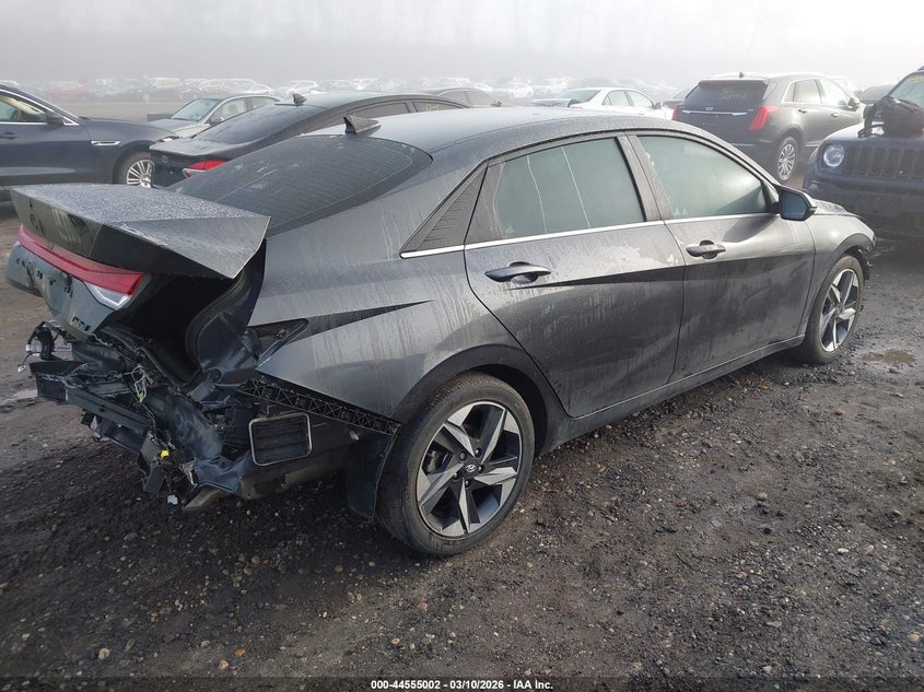 2022 Hyundai Elantra Limited