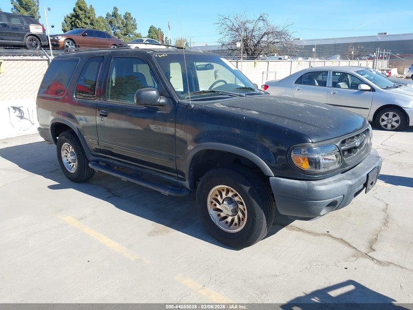 2000 Ford Explorer Sport