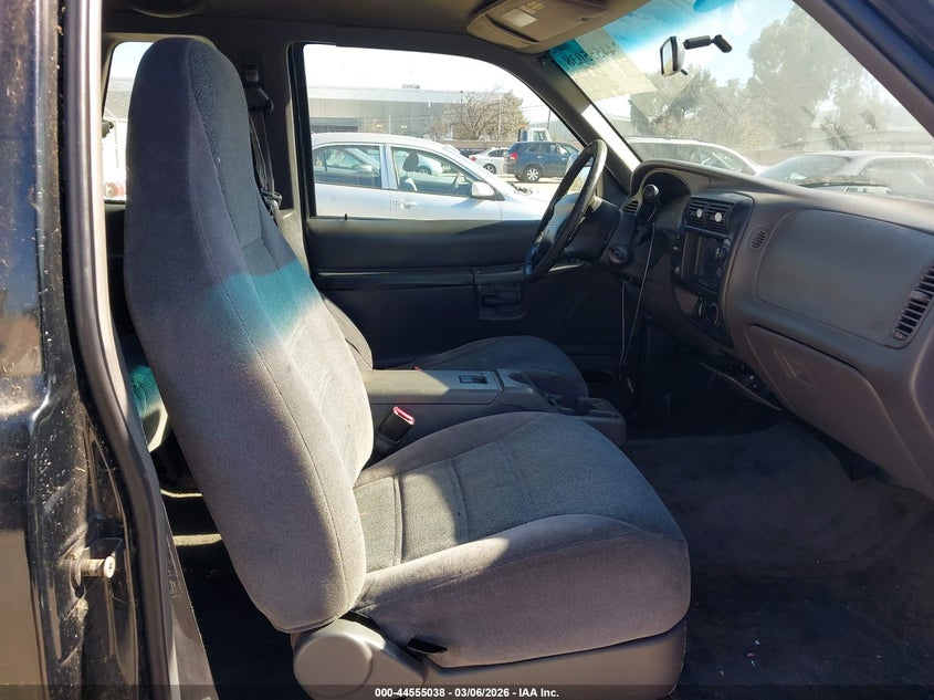 2000 Ford Explorer Sport