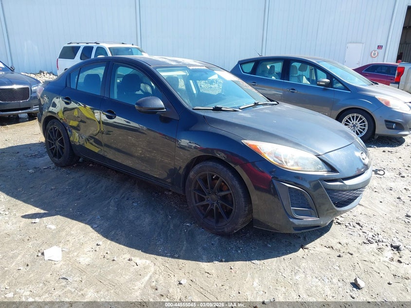 JM1BL1UG9B1362080 MAZDA MAZDA3 Photo 1