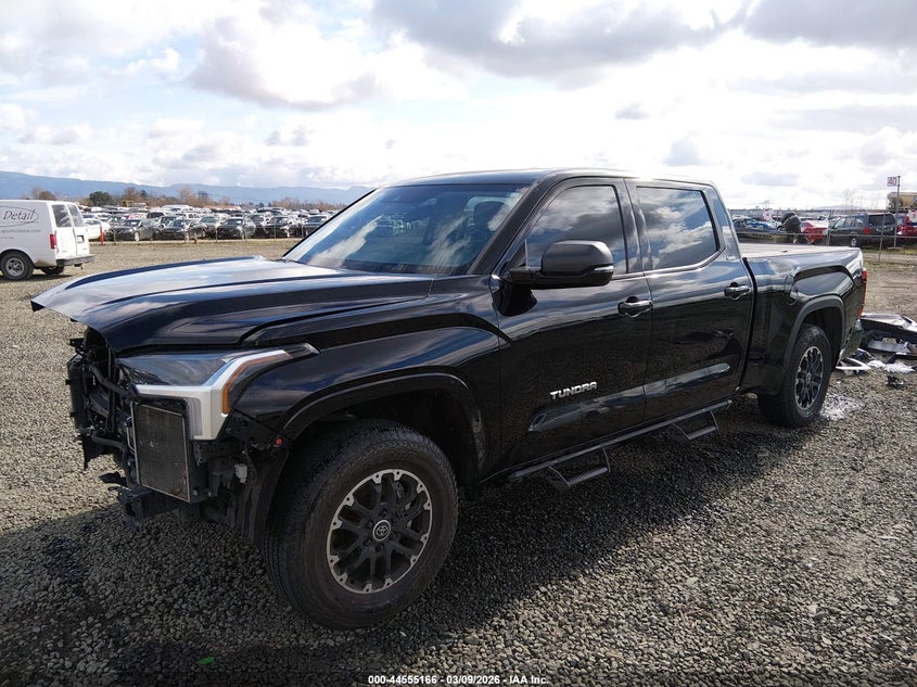 2022 Toyota Tundra Sr5