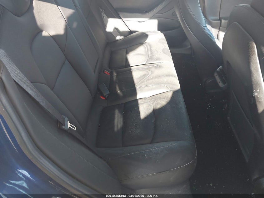 2019 Tesla Model 3 Long Range/Performance VIN: 5YJ3E1EB7KF452689 Lot: 44555193