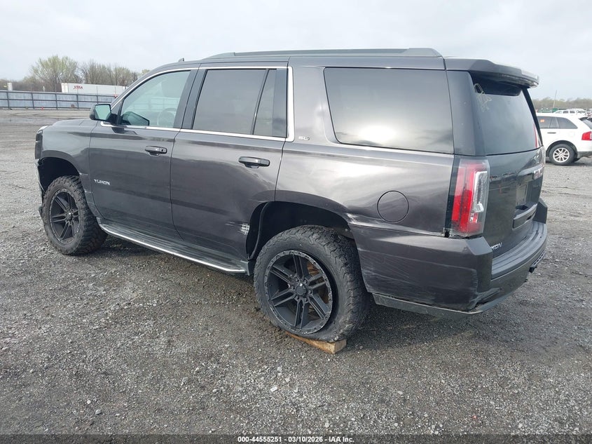 2018 GMC YUKON auction photo 3