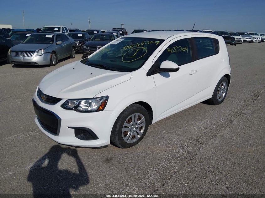 2019 Chevrolet Sonic Lt Auto