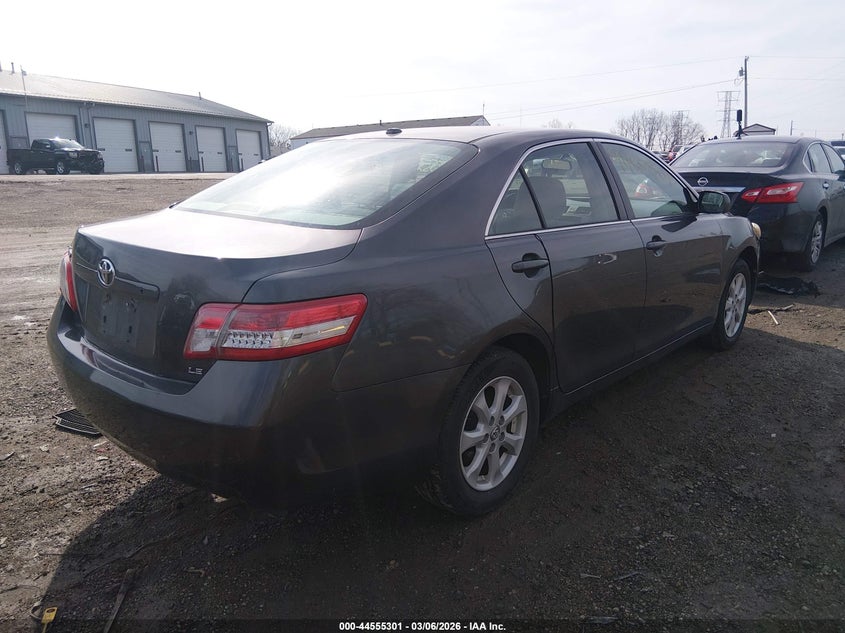 2011 Toyota Camry Le