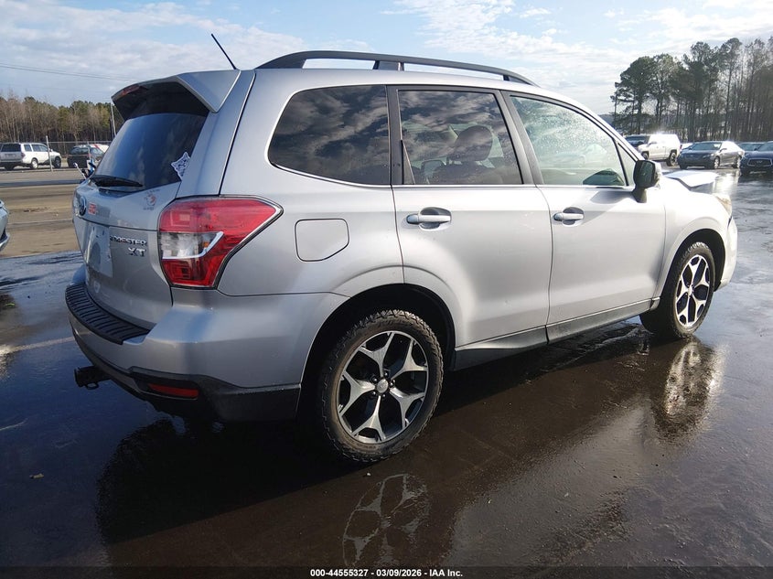 2014 Subaru Forester 2.0Xt Touring