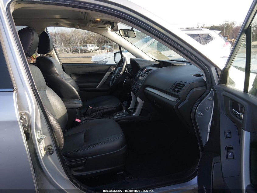 2014 Subaru Forester 2.0Xt Touring