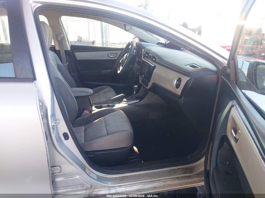 2018 TOYOTA COROLLA auction photo 5
