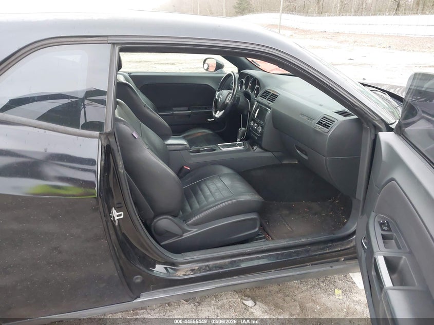 2012 Dodge Challenger Sxt