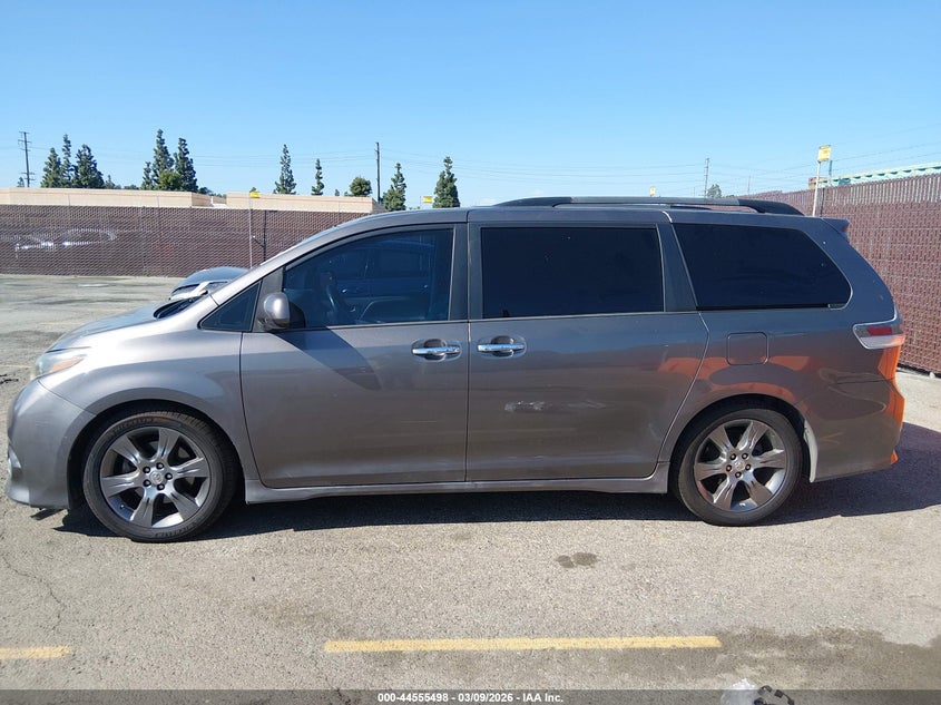 2015 Toyota Sienna Se 8 Passenger VIN: 5TDXK3DC9FS614792 Lot: 44555498