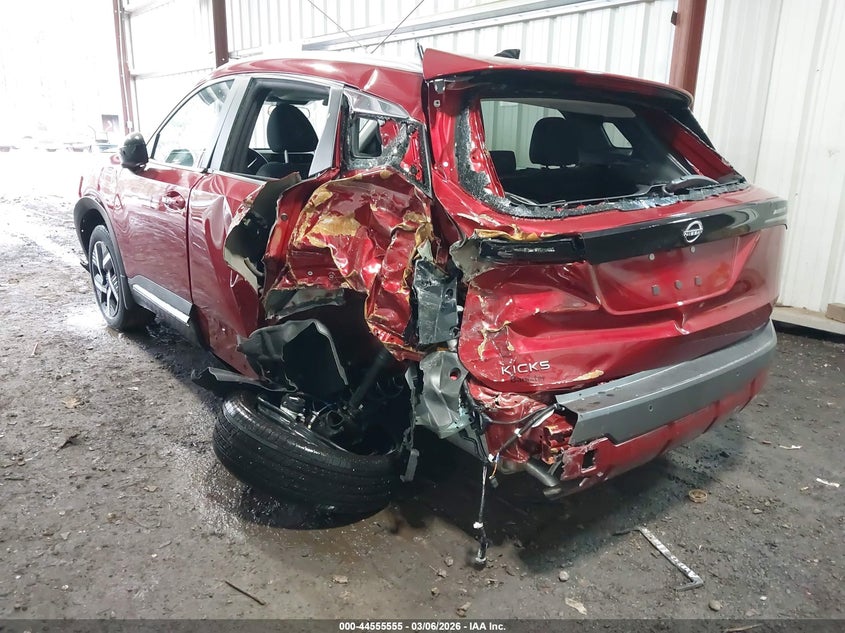 2026 Nissan Kicks Sv